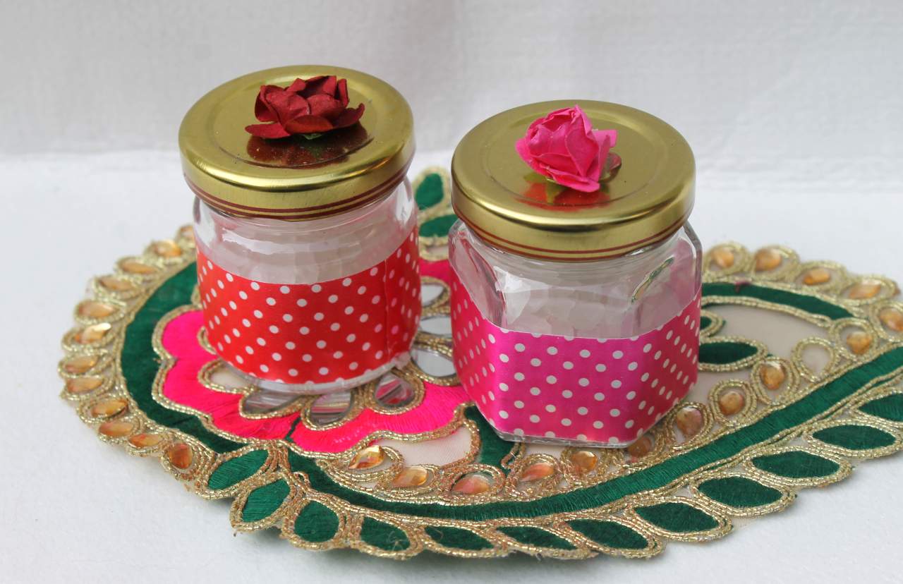 Sakar Pada (Bottle Packing)