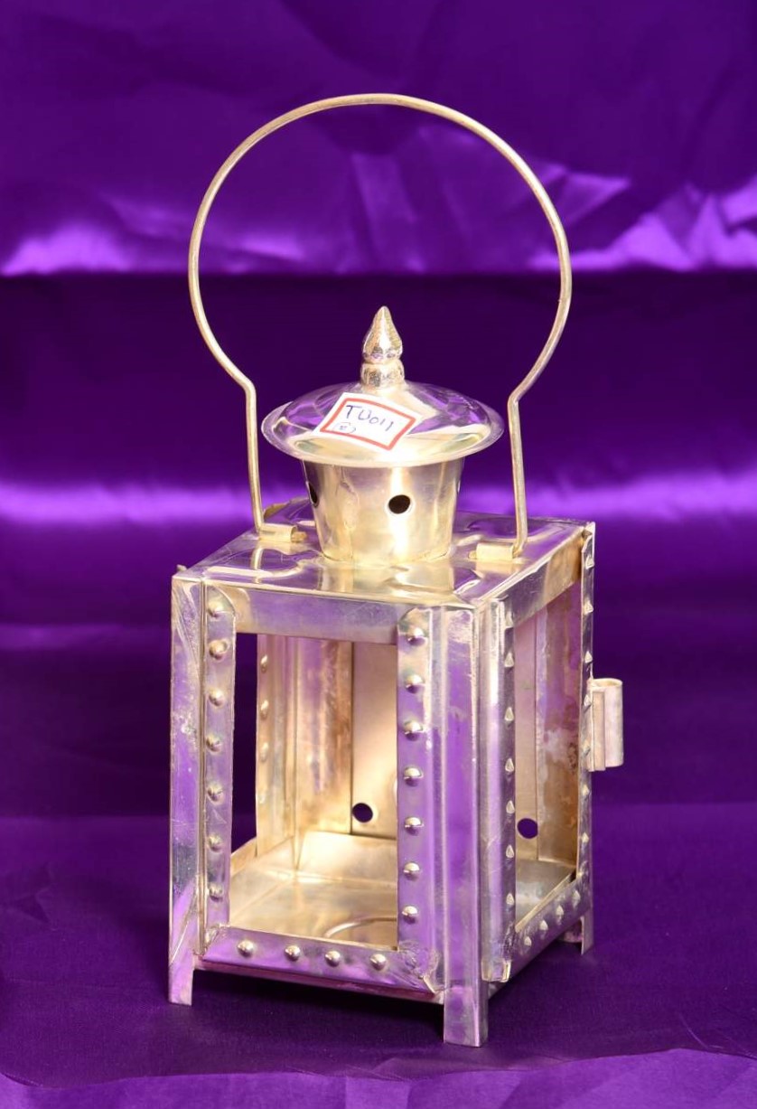 Lantern (Square - 7 inch)