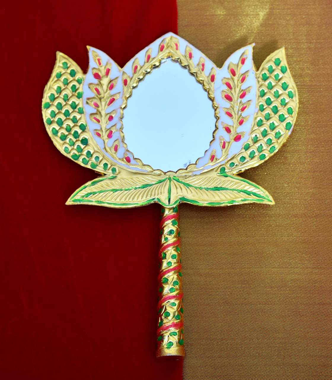 Mirror (Lotus Shaped)