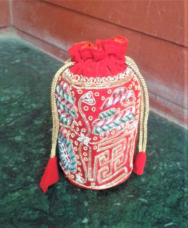 Zardosi Batwa - 1